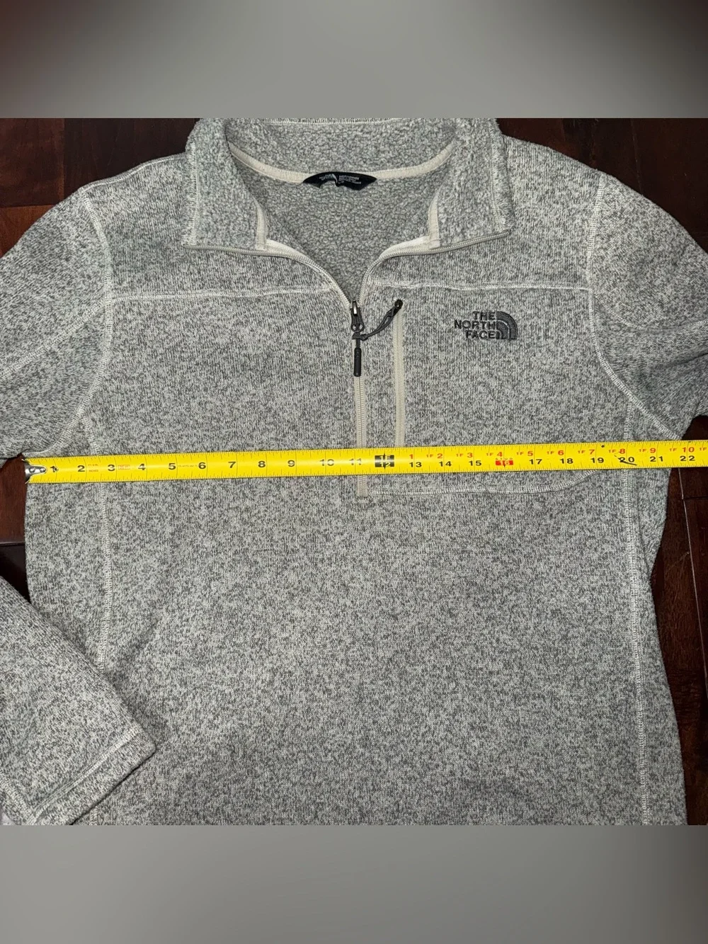 The North Face 1/4 Zip Fleece Pullover Men’s Size Large Heathered Gray